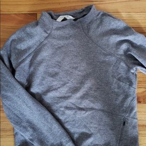 Cropped sweatshirt